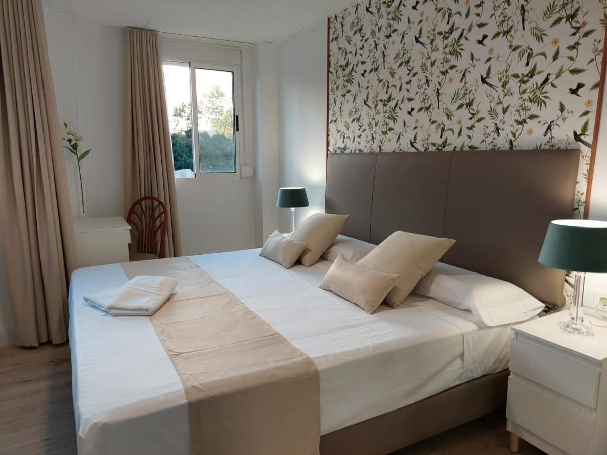Hostal Garden Rous Paiporta Екстериор снимка