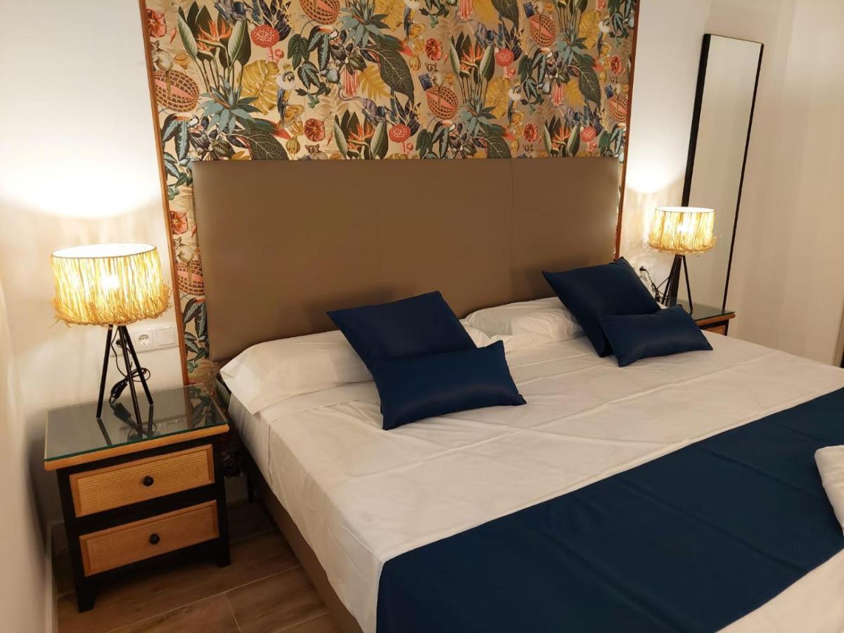 Hostal Garden Rous Paiporta Екстериор снимка