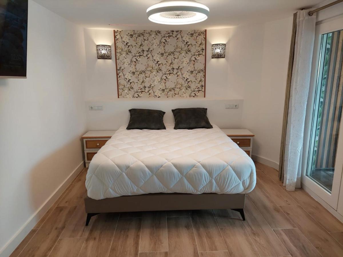 Hostal Garden Rous Paiporta Екстериор снимка