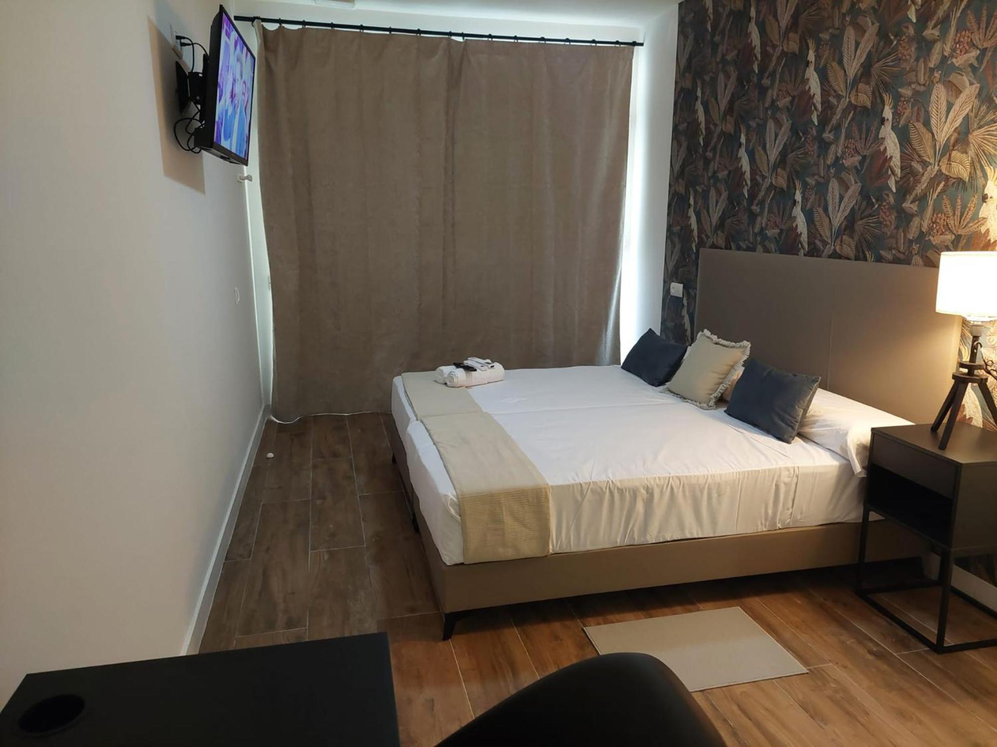 Hostal Garden Rous Paiporta Екстериор снимка